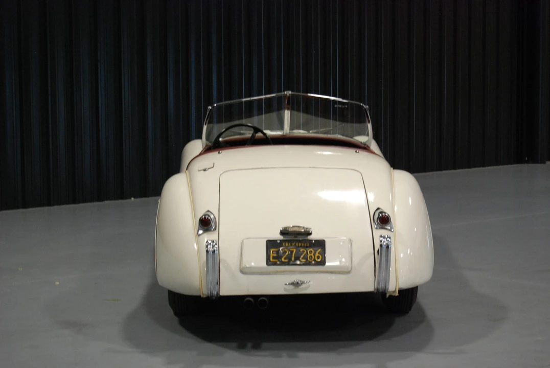 1950 Jaguar XK120 OTS Roadster - Image 25 of 31