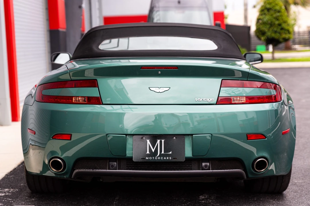 2008 Aston Martin V8 Vantage (2006-2017) - Image 29 of 31