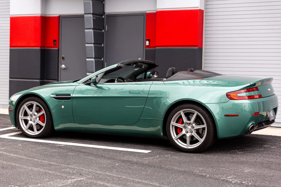 2008 Aston Martin V8 Vantage (2006-2017) - Image 9 of 31