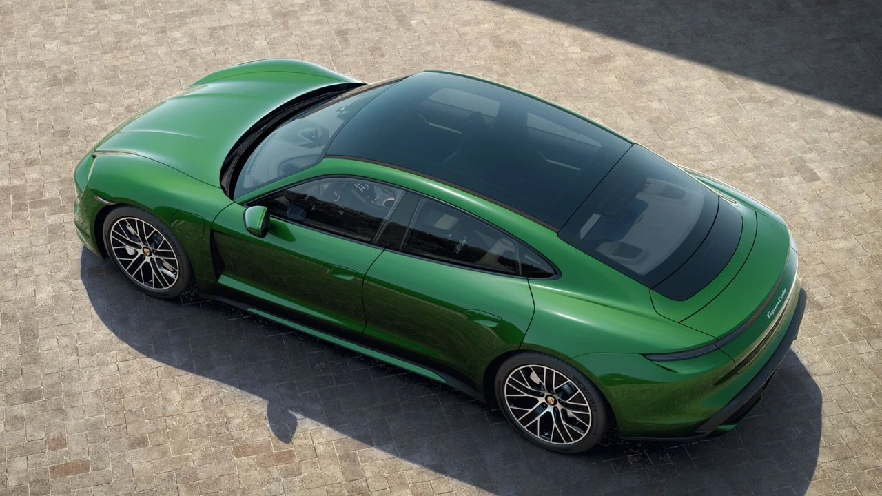 2021 Porsche Taycan Turbo - Image 5 of 9