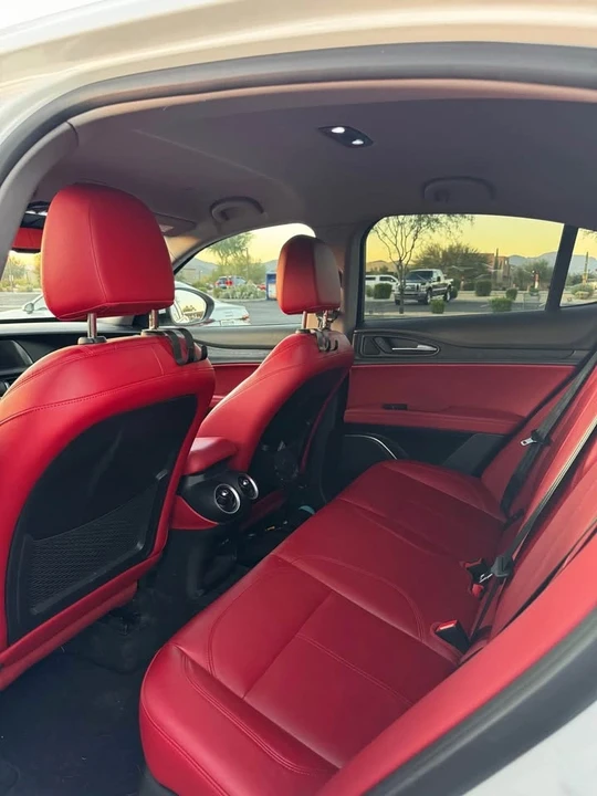 2019 Alfa Romeo Stelvio - Image 7 of 8
