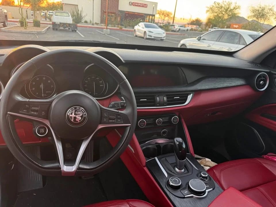 2019 Alfa Romeo Stelvio - Image 6 of 8