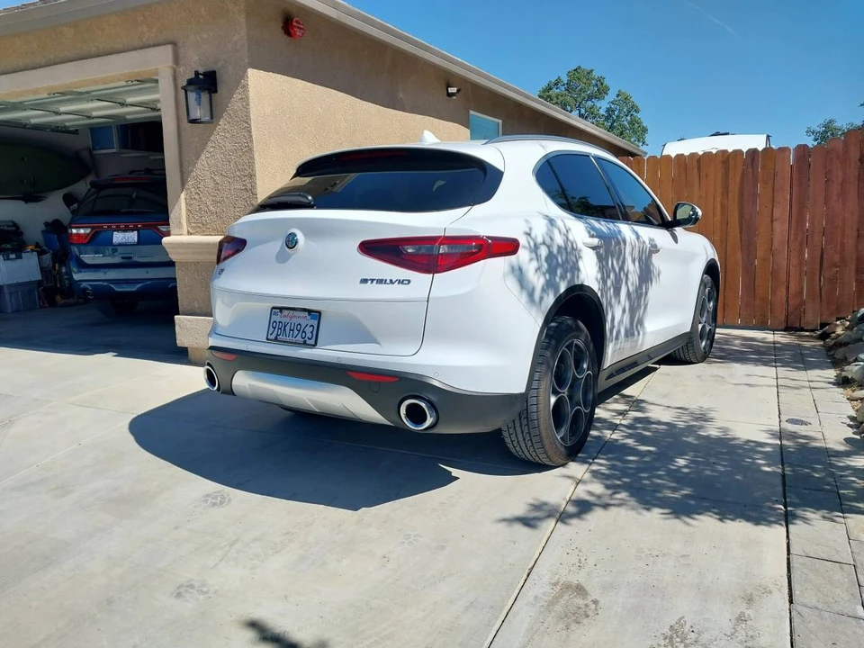 2019 Alfa Romeo Stelvio - Image 3 of 7