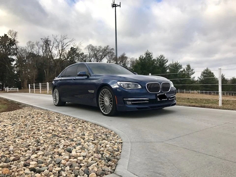 2013 BMW Alpina B7 - Image 3 of 3