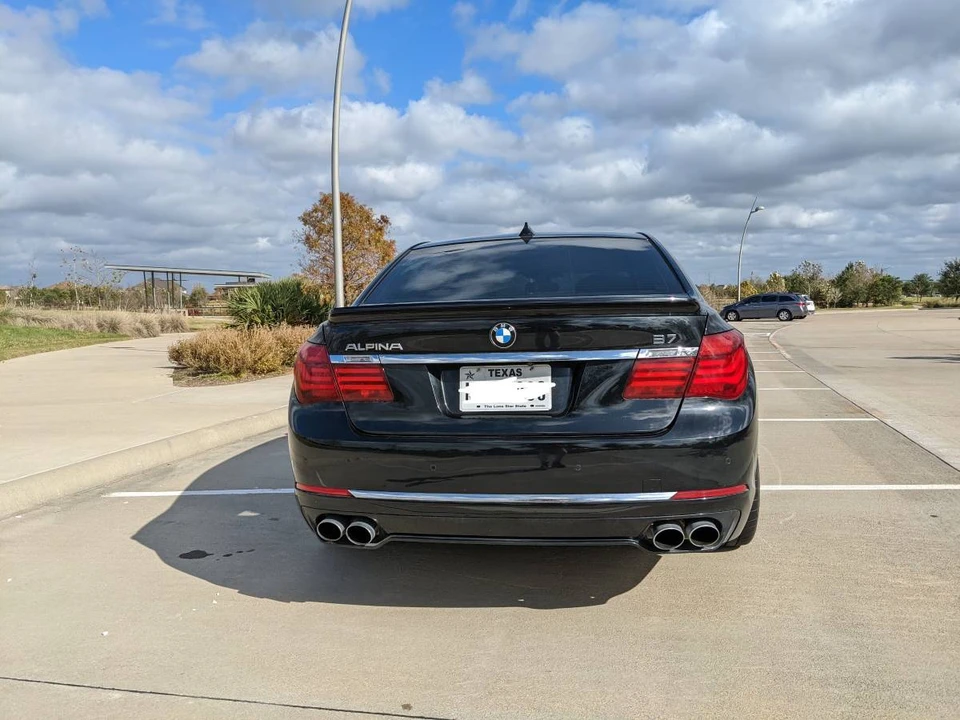 2013 BMW Alpina B7 - Image 3 of 9