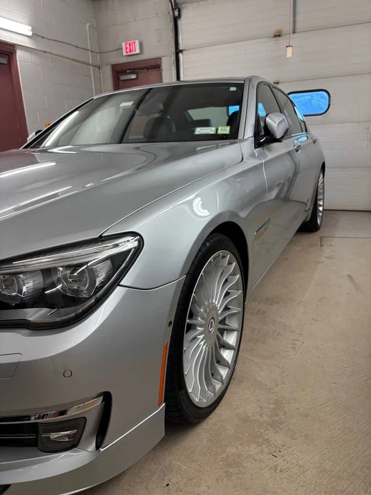 2015 BMW Alpina B7 - Image 3 of 19