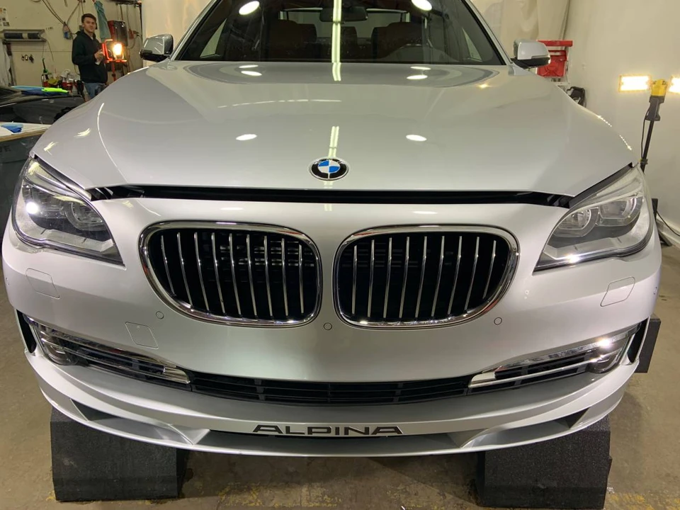 2015 BMW Alpina B7 - Image 8 of 19
