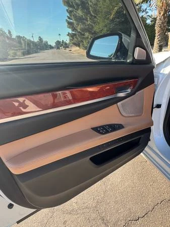 2013 BMW Alpina B7 - Image 16 of 21