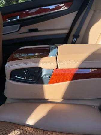2013 BMW Alpina B7 - Image 18 of 21