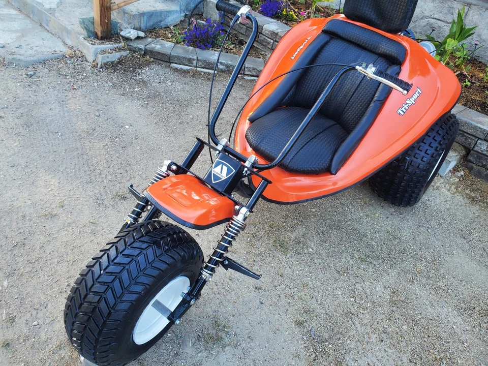 Vehicle image 2 of 31