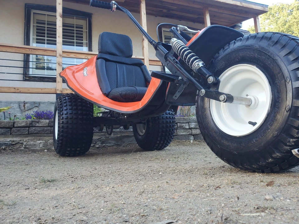 Vehicle image 25 of 31