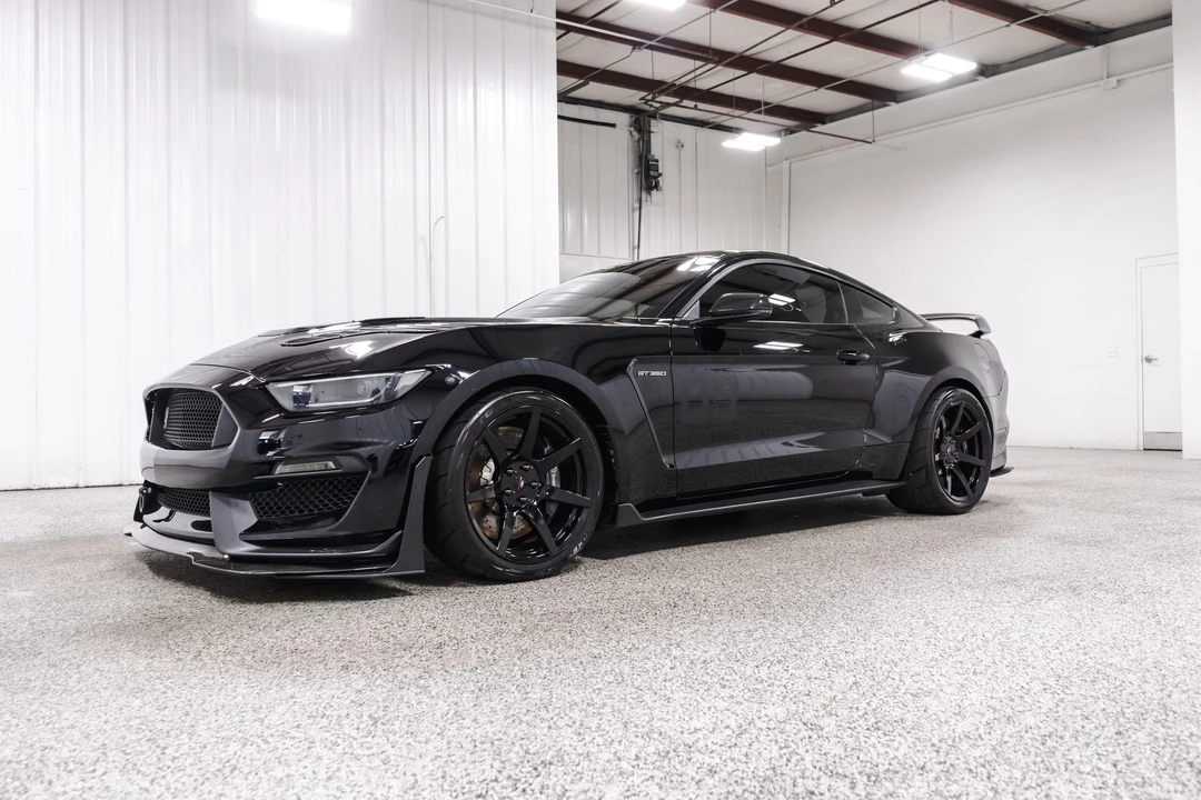 2018 Ford S550 Shelby Mustang GT350 - Image 2 of 31