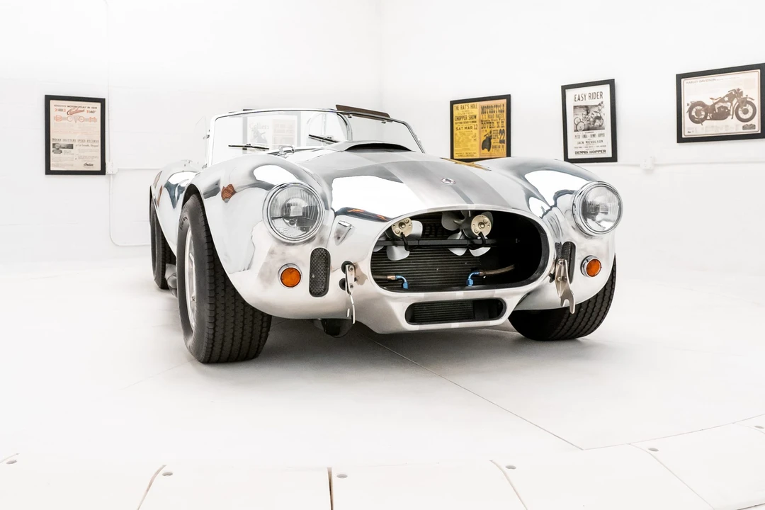 Shelby Cobra Replica - Image 10 of 31