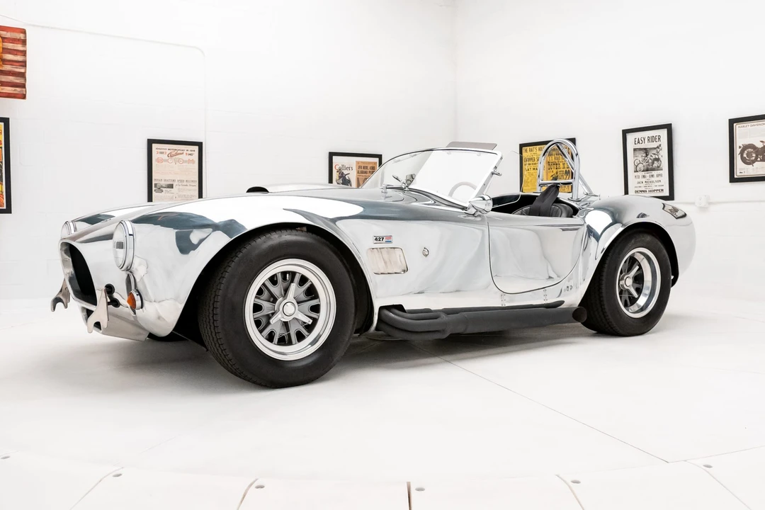 Shelby Cobra Replica - Image 3 of 31