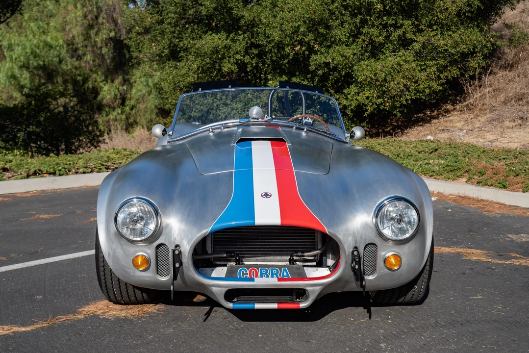 Shelby Cobra Replica - Image 30 of 31