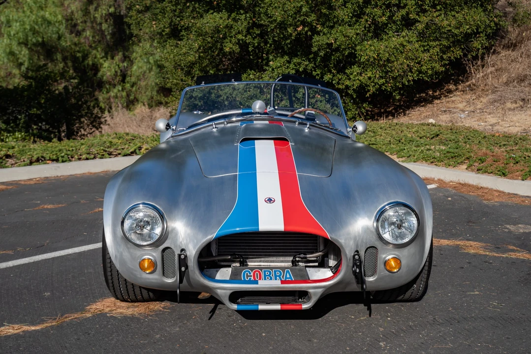 Shelby Cobra Replica - Image 31 of 31