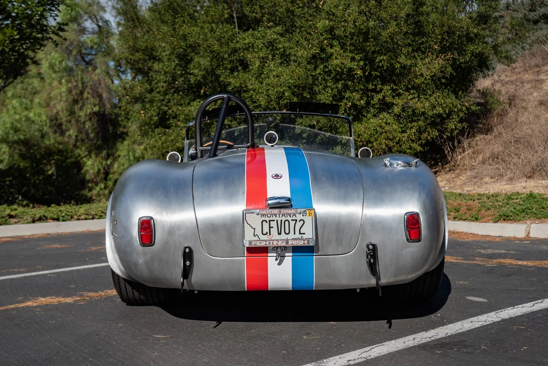 Shelby Cobra Replica - Image 9 of 31