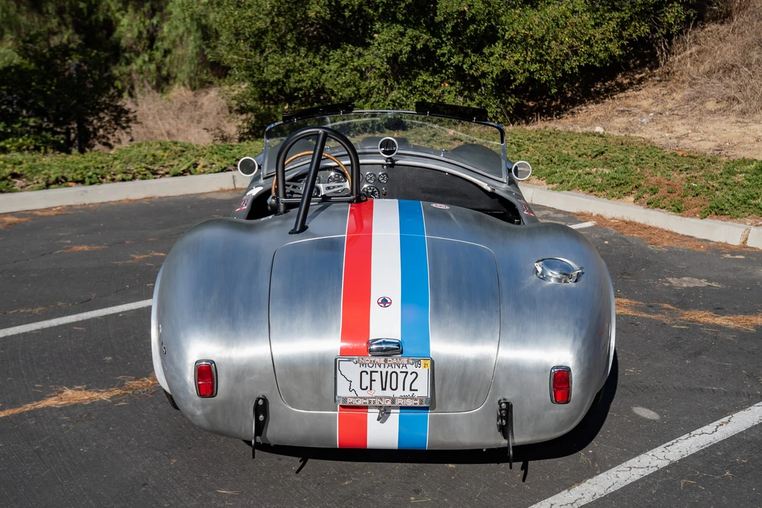 Shelby Cobra Replica - Image 12 of 31