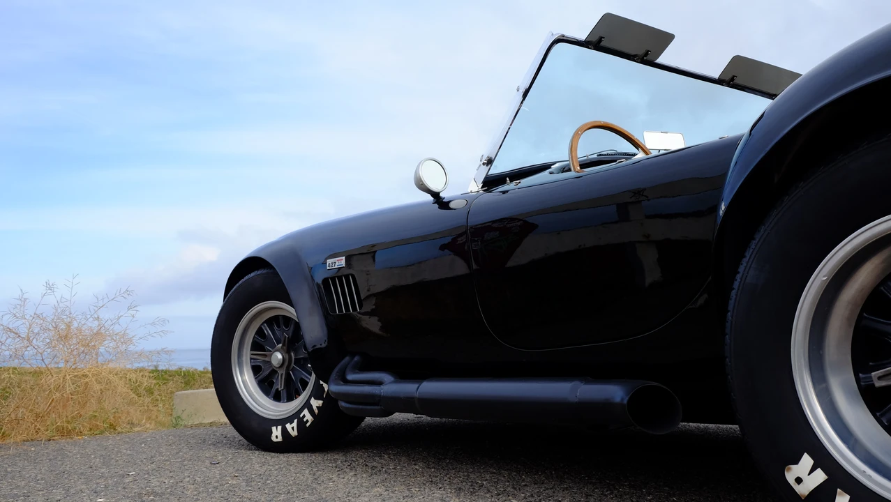 2000 Shelby Cobra 427 - Image 28 of 31