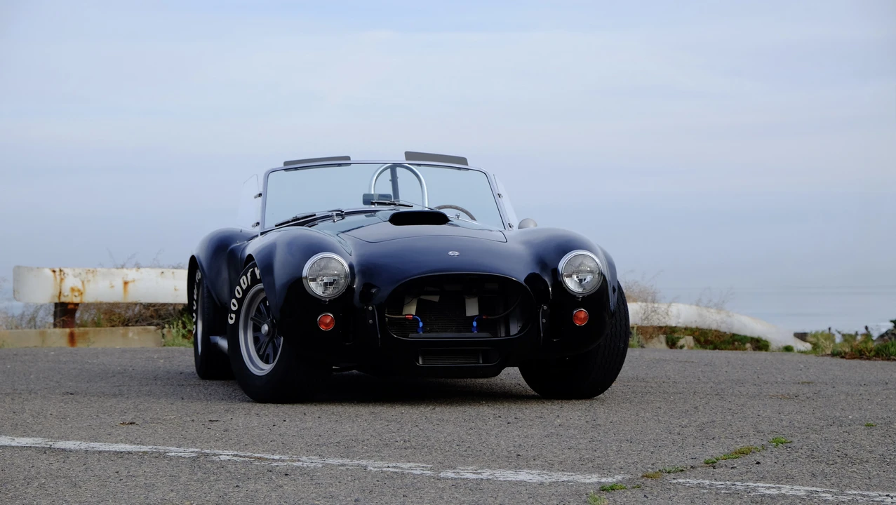 2000 Shelby Cobra 427 - Image 8 of 31