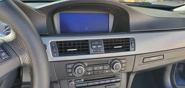 2011 BMW E93 335i Convertible - Image 15 of 20