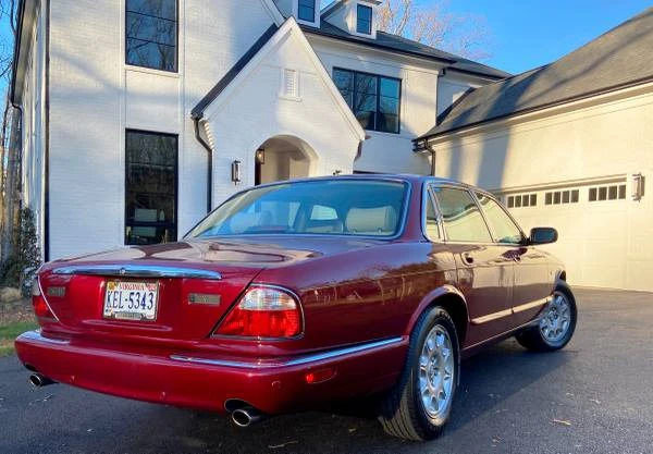 2001 Jaguar X308 XJ - Image 6 of 21