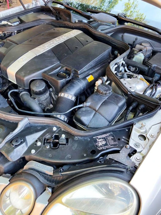 2004 Mercedes-Benz W211 E-Class - Image 17 of 24