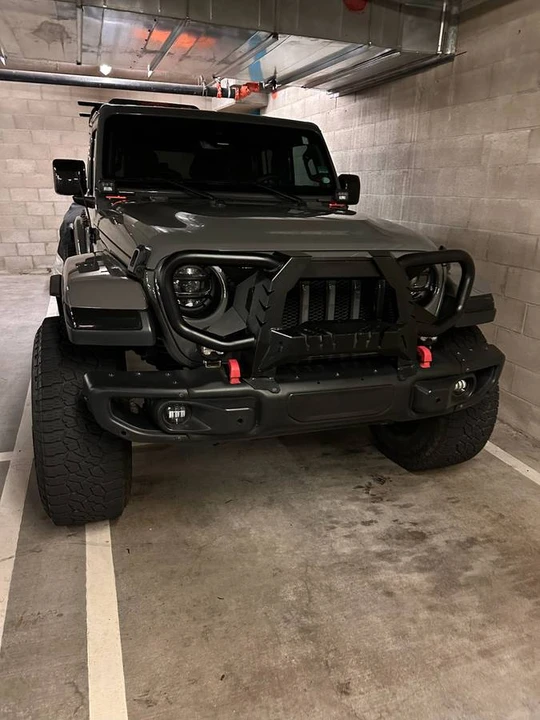 2019 Jeep JL Wrangler - Image 5 of 13