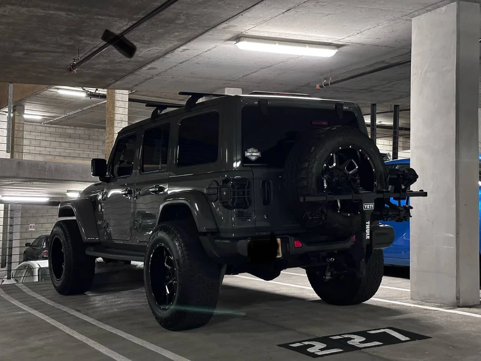 2019 Jeep JL Wrangler - Image 6 of 13