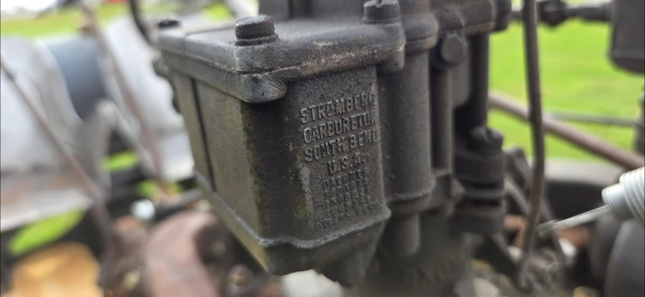American LaFrance - Image 26 of 31