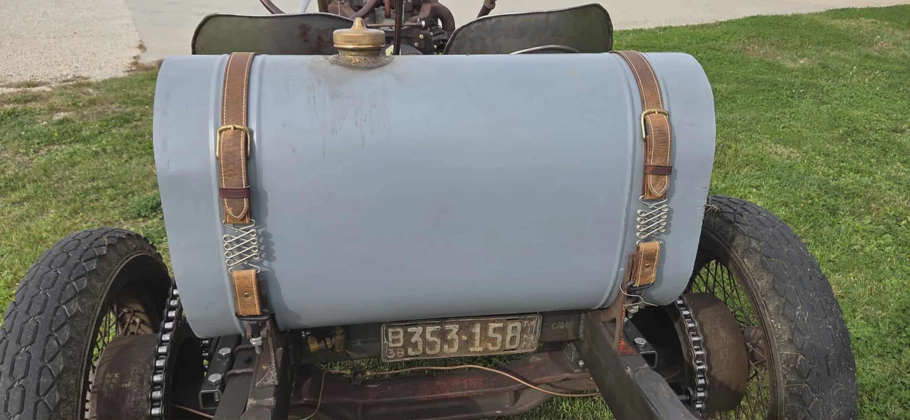 American LaFrance - Image 12 of 31