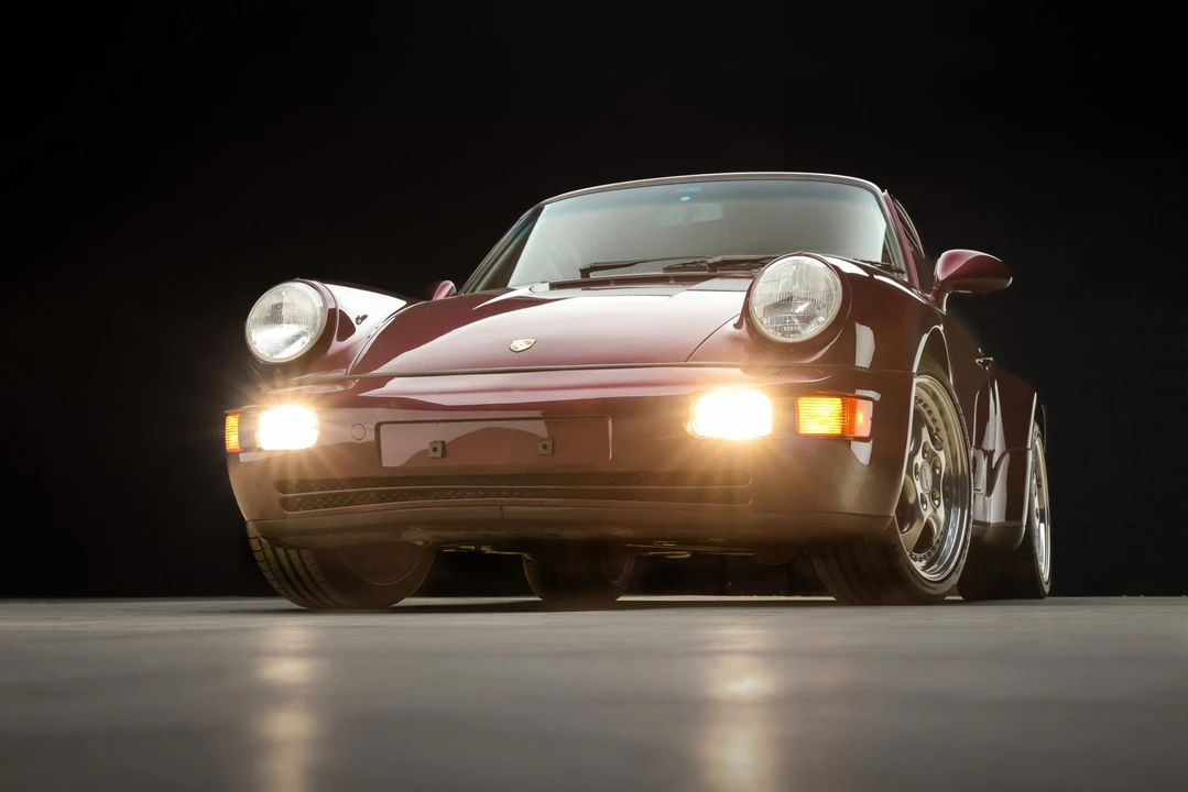 1994 Porsche 964 Turbo - Image 14 of 31