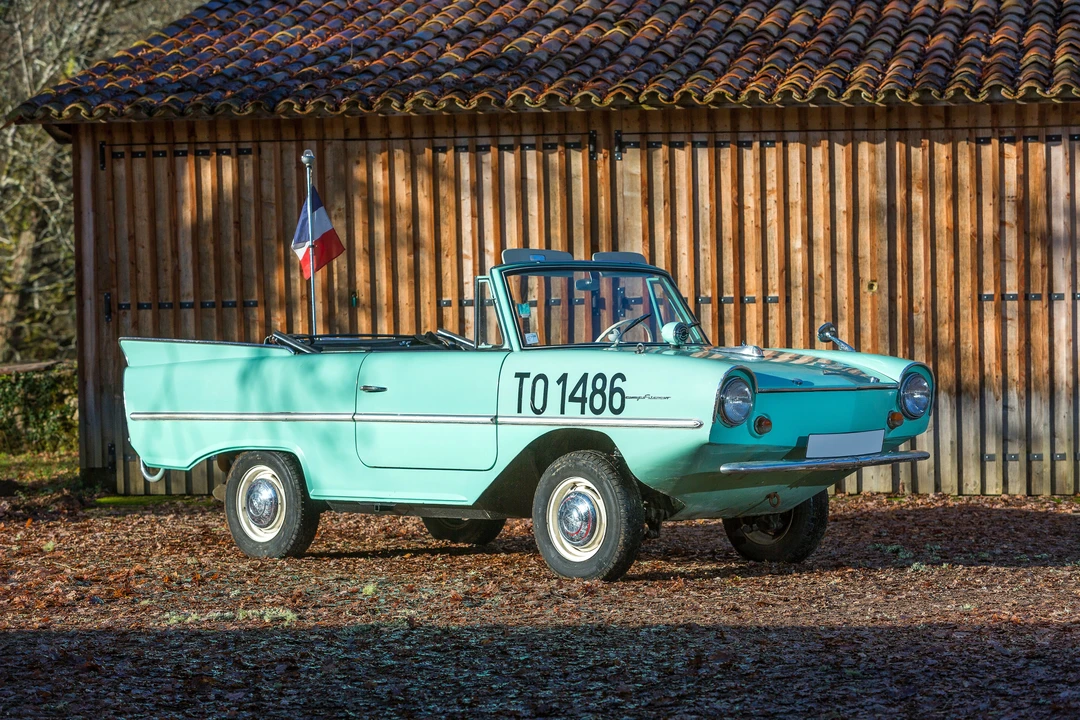 Amphicar Model 770 - Image 2 of 30