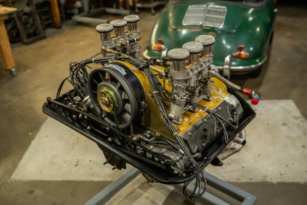 Parts & Memorabilia Engines - Image 4 of 6