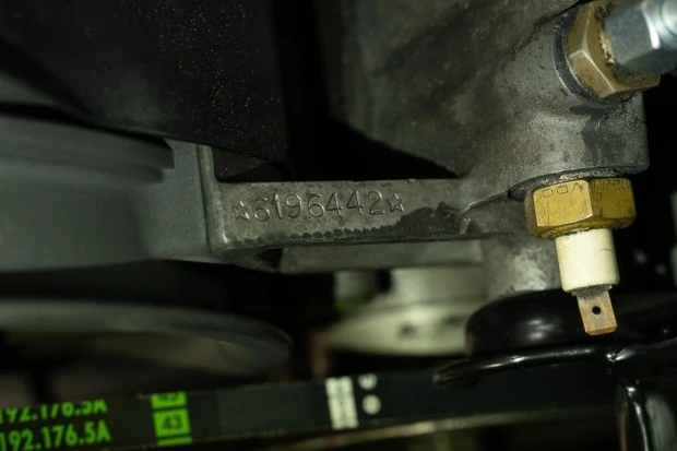 Parts & Memorabilia Engines - Image 6 of 6