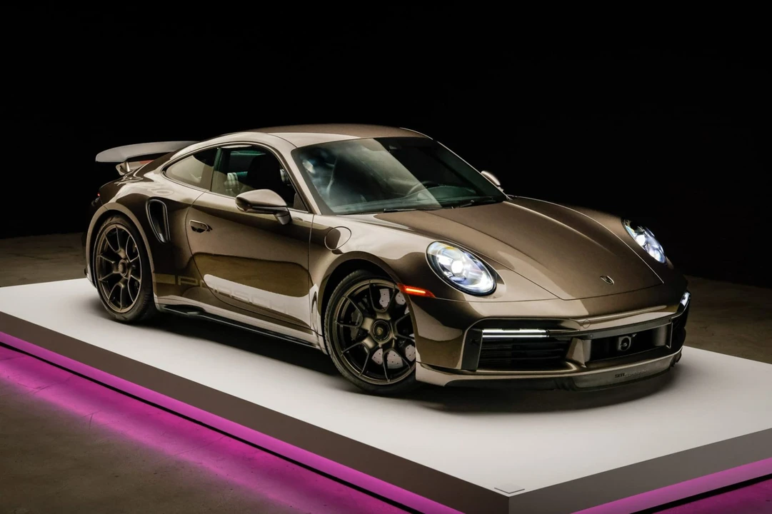 2025 Porsche 992 Turbo - Image 3 of 10