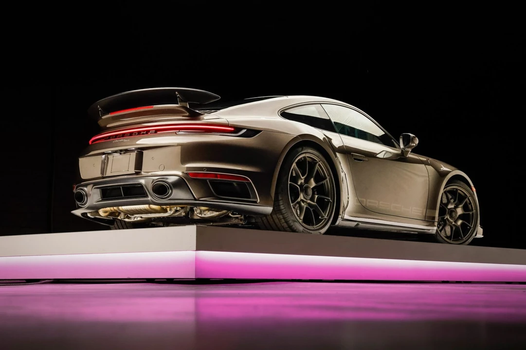 2025 Porsche 992 Turbo - Image 2 of 10