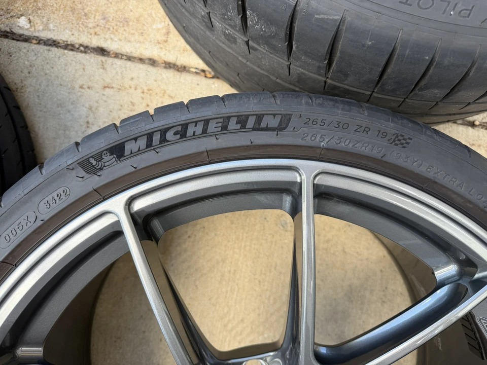 Parts & Memorabilia Wheels - Image 8 of 14