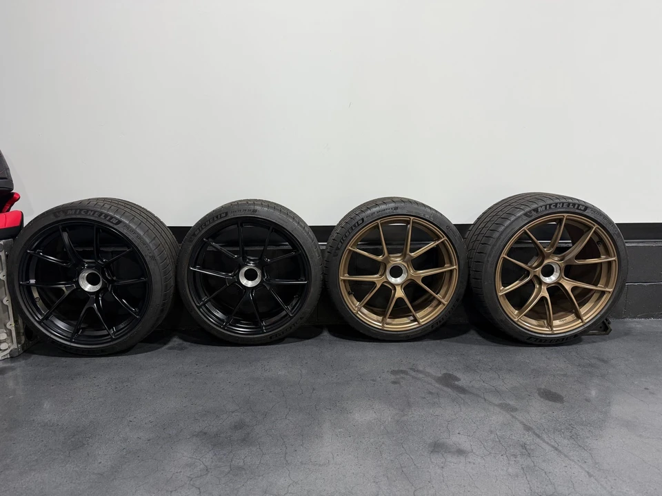 2014 Parts & Memorabilia Other Wheels - Image 6 of 6