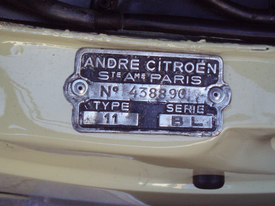 Citroen Traction Avant - Image 14 of 16