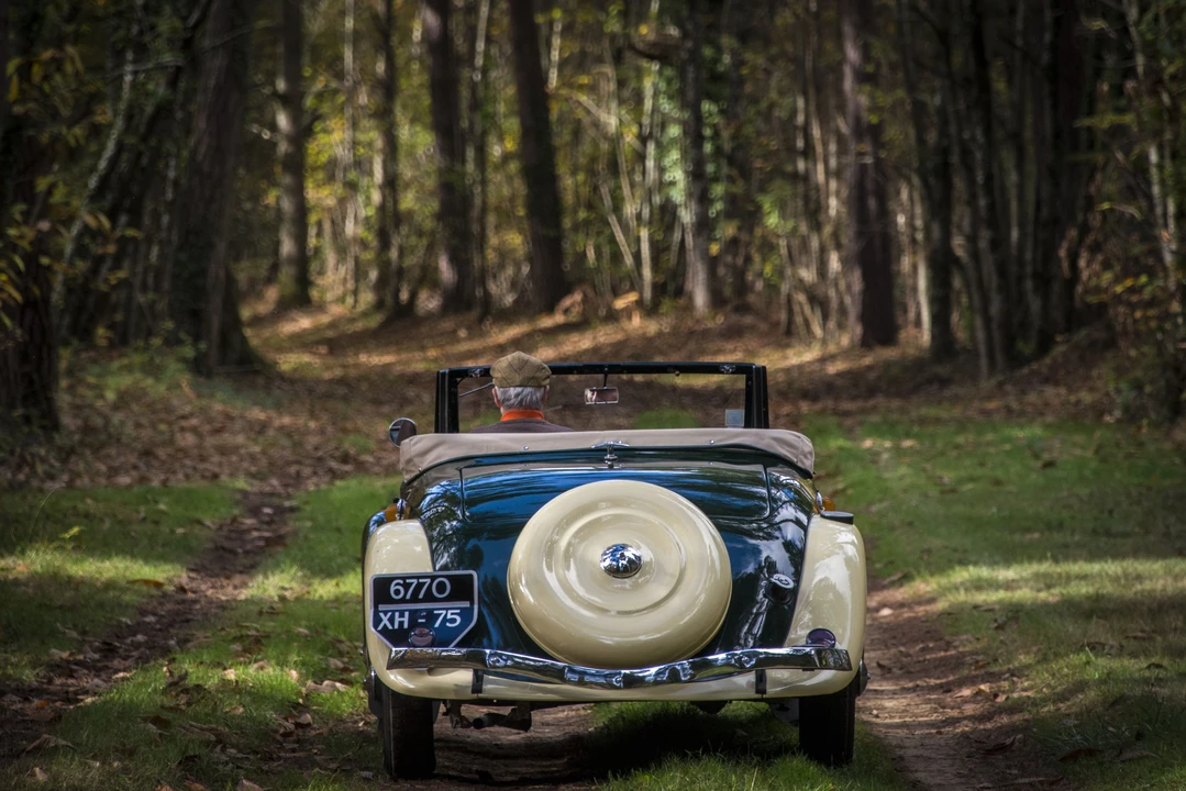 Citroen Traction Avant - Image 6 of 16