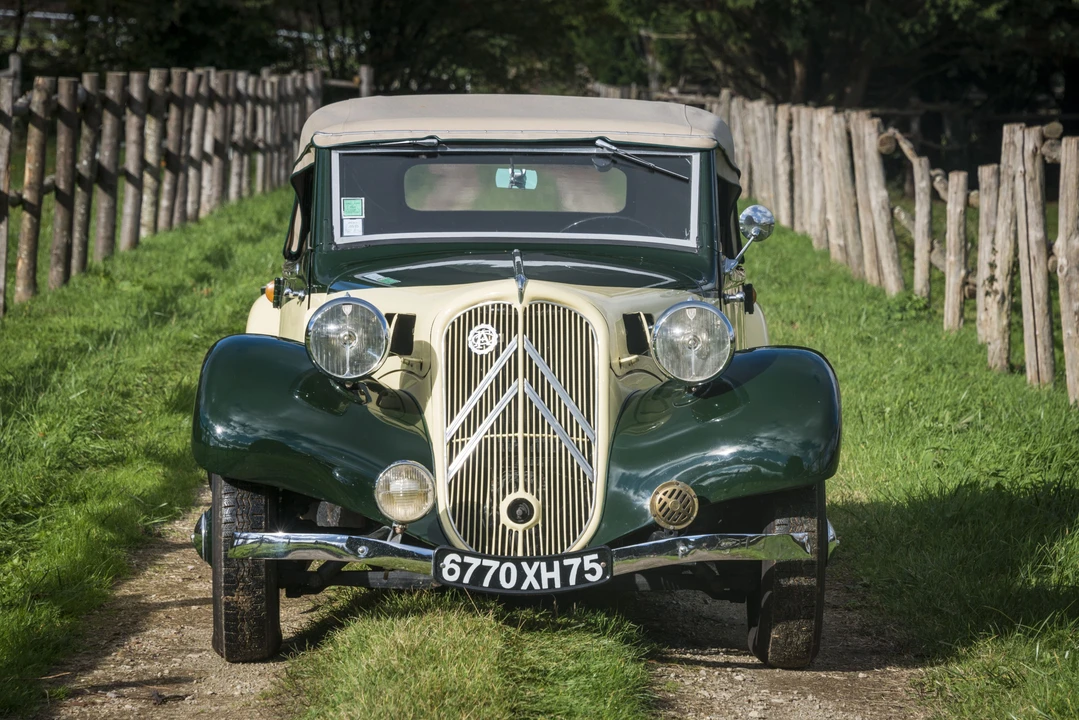 Citroen Traction Avant - Image 4 of 16