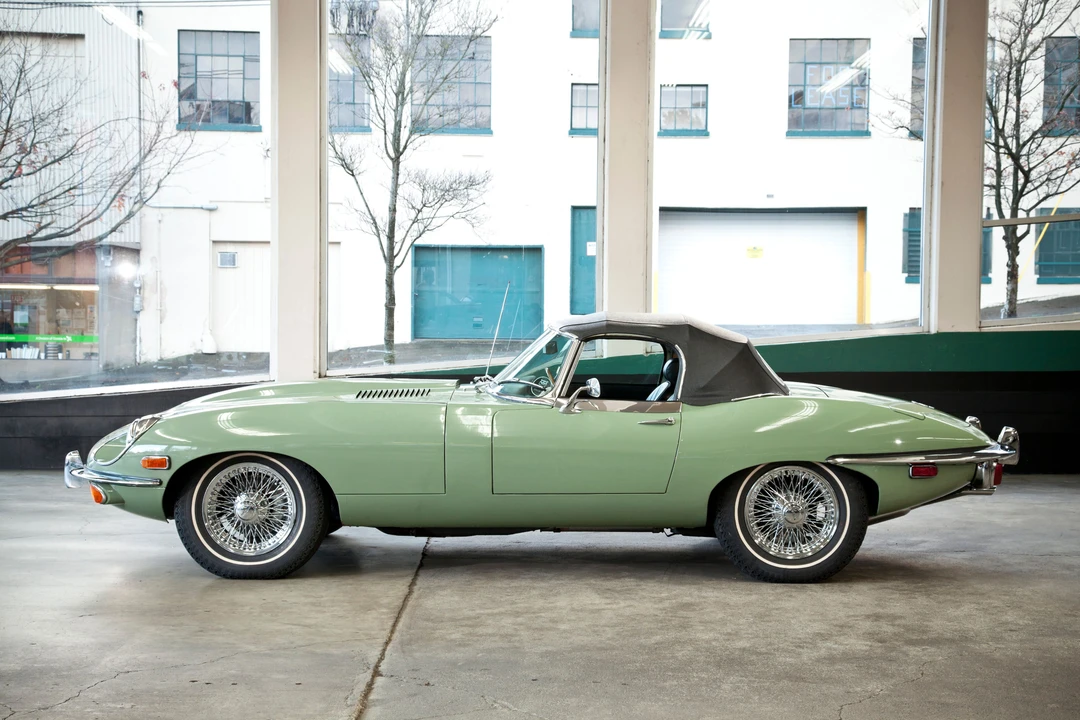 1969 Jaguar E-Type Series 2 - Image 7 of 9