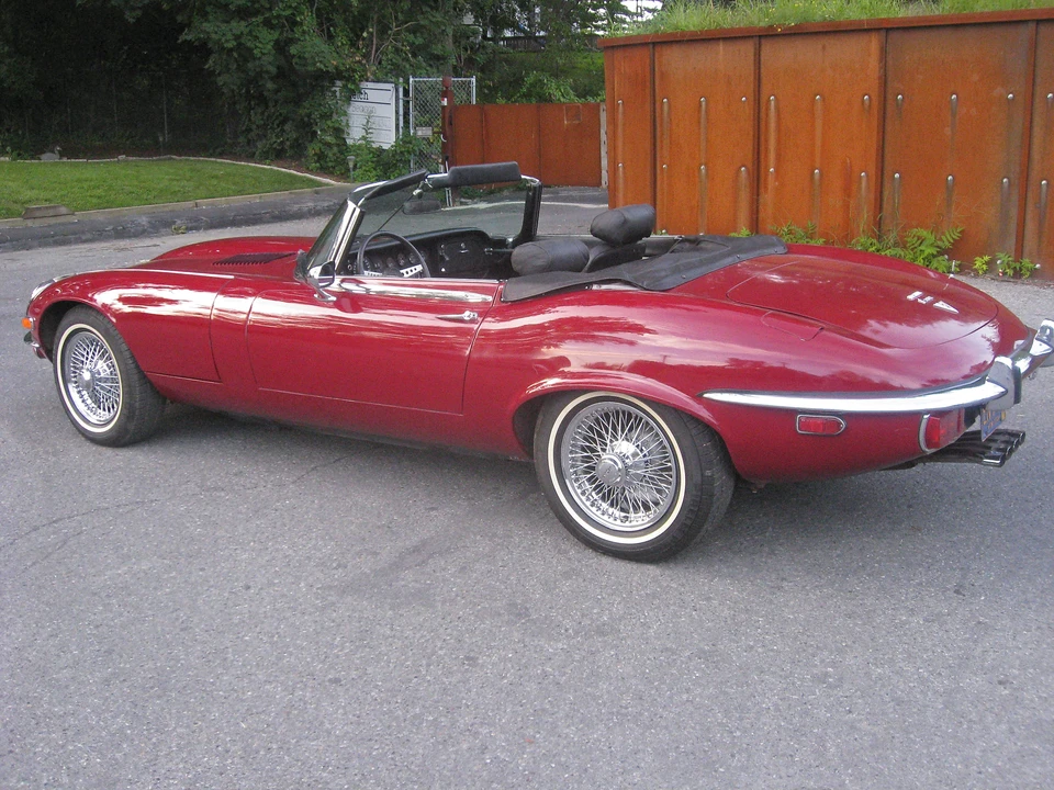 1972 Jaguar E-Type Series 3 V12 - Image 3 of 3