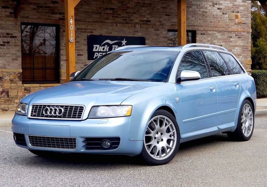 2005 Audi B6 S4 - Image 2 of 31