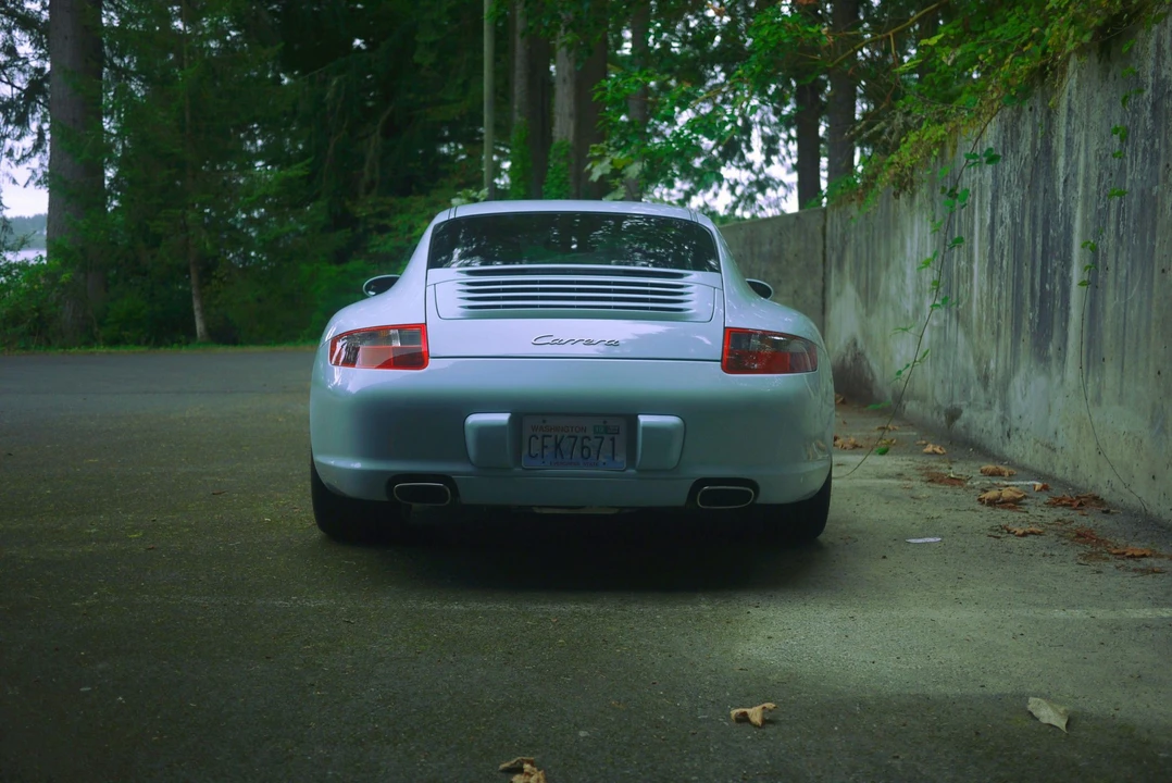 2005 Porsche 997 Carrera - Image 10 of 31