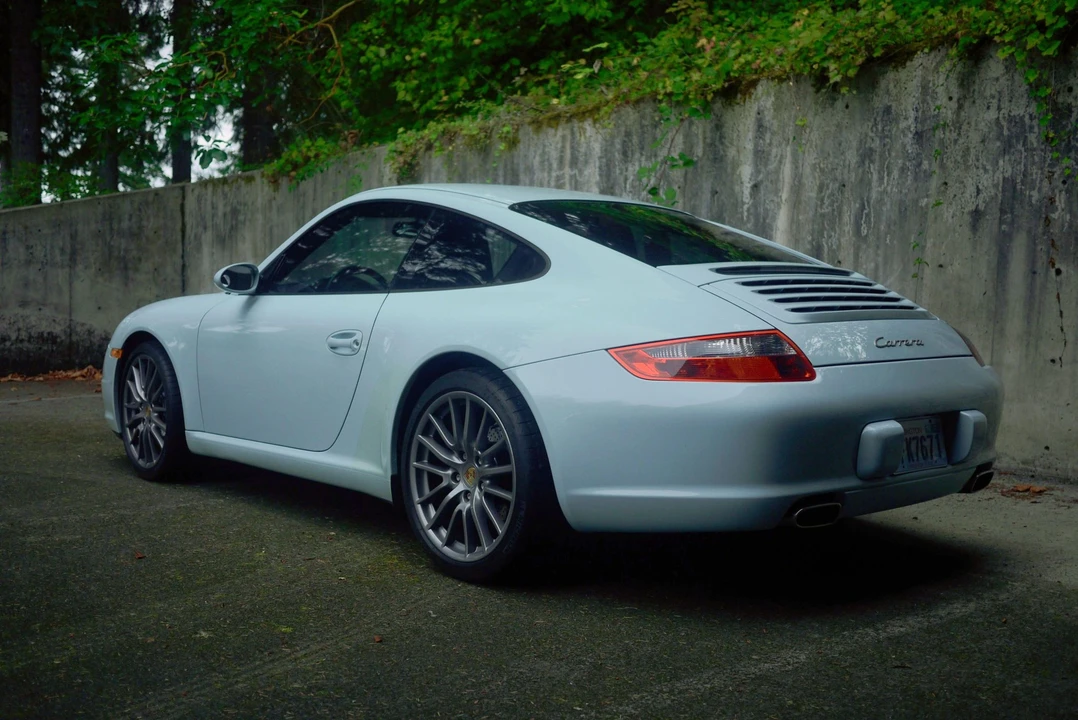 2005 Porsche 997 Carrera - Image 11 of 31