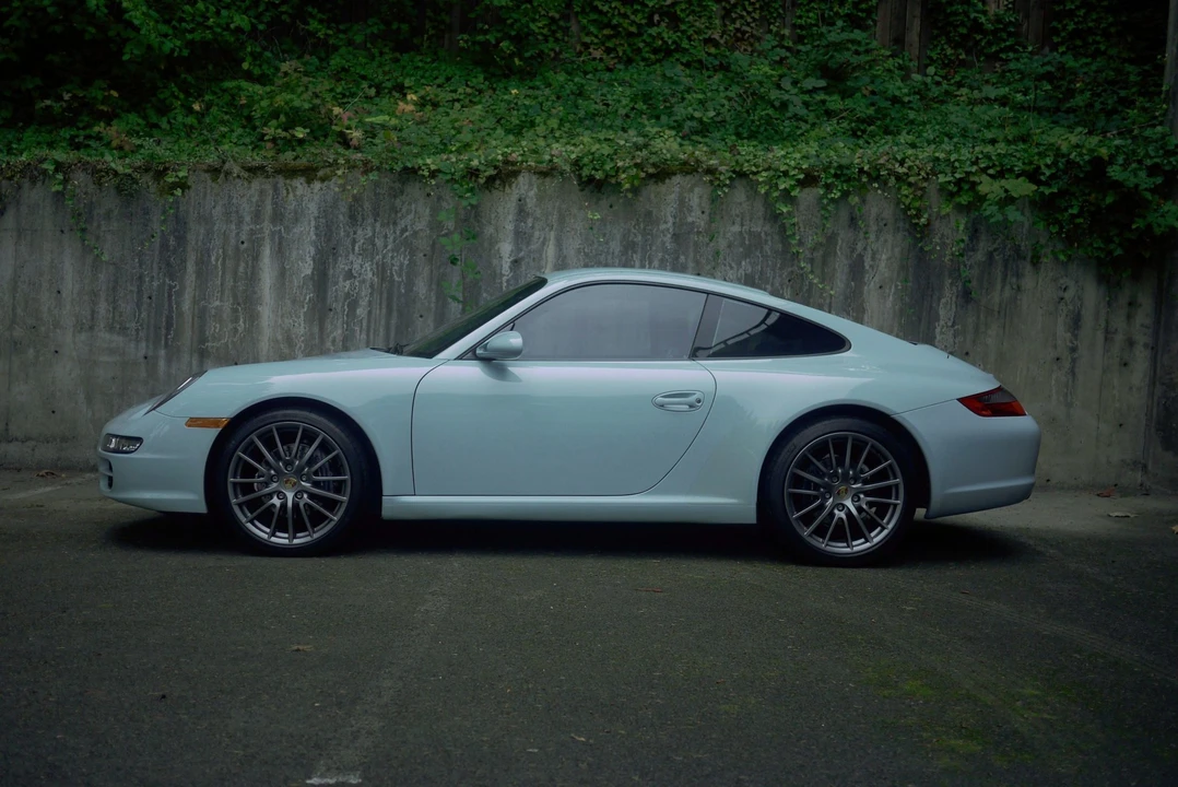 2005 Porsche 997 Carrera - Image 13 of 31