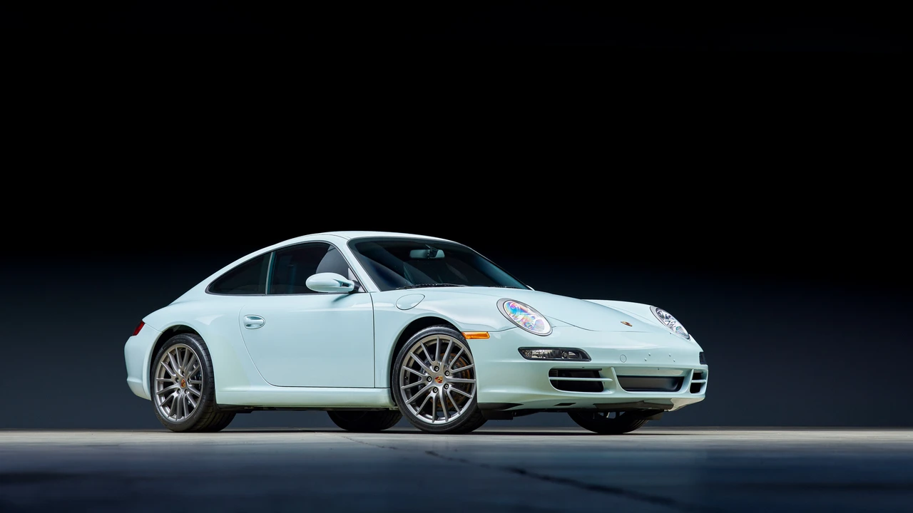 2005 Porsche 997 Carrera - Image 14 of 31