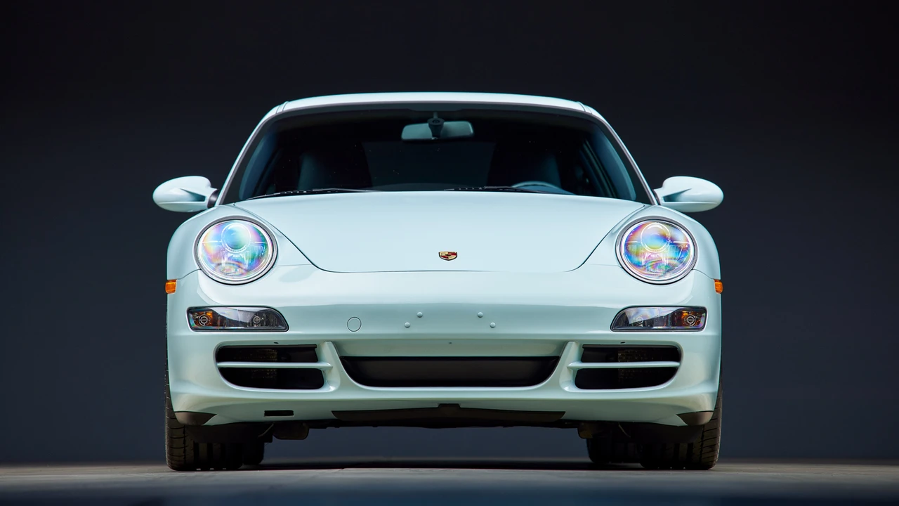 2005 Porsche 997 Carrera - Image 19 of 31